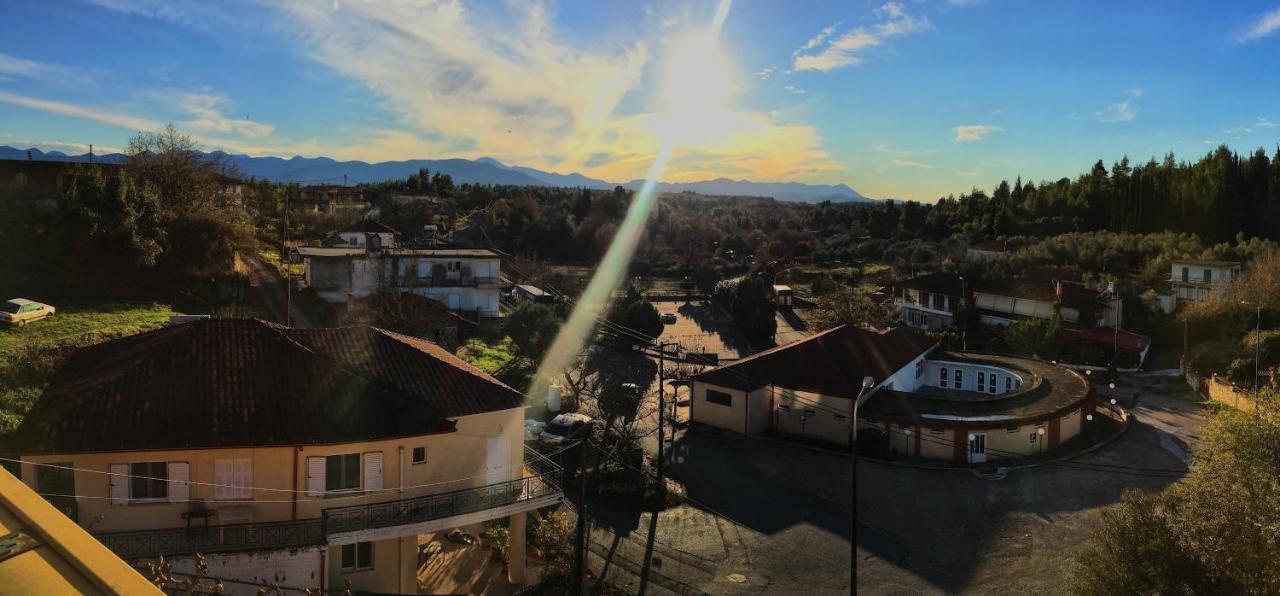 Ξενοδοχείο "Ηραία" Loutra  Exterior foto