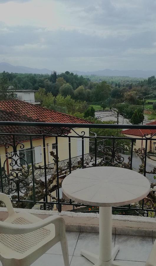 Ξενοδοχείο "Ηραία" Loutra  Exterior foto